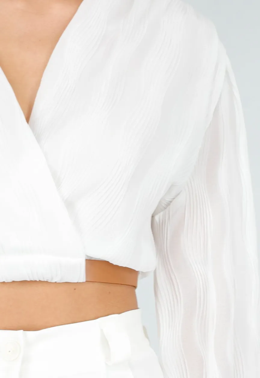 Witte Crop Blouse met V-Hals en Luchtige Mouwen