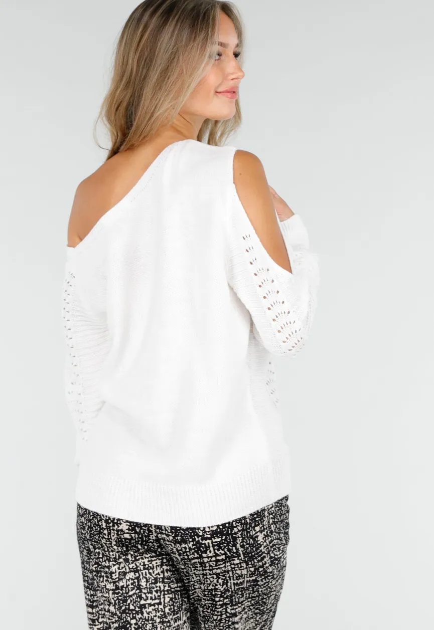 Witte Gebreide Trui met Cut Out en Off Shoulder