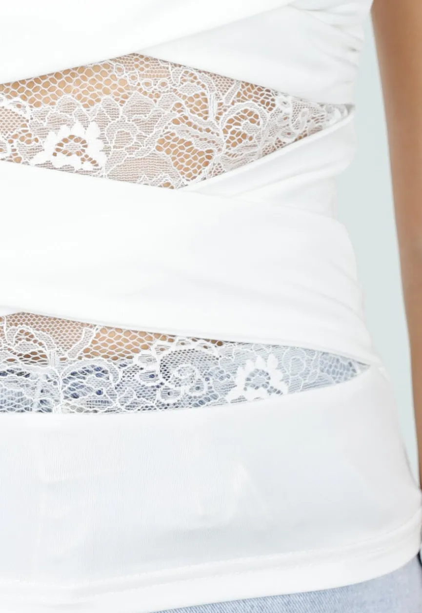 Witte Halter Top met Kant Inzet en Mesh Details