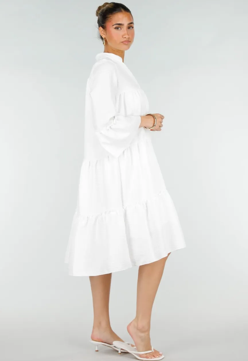 Witte Midi Jurk met V-hals en Ruffle Details