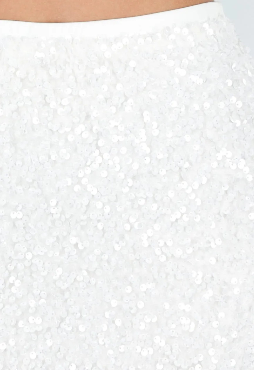 Witte Midi Rok met All Over Pailletten en Subtiele Uitlopende Zoom