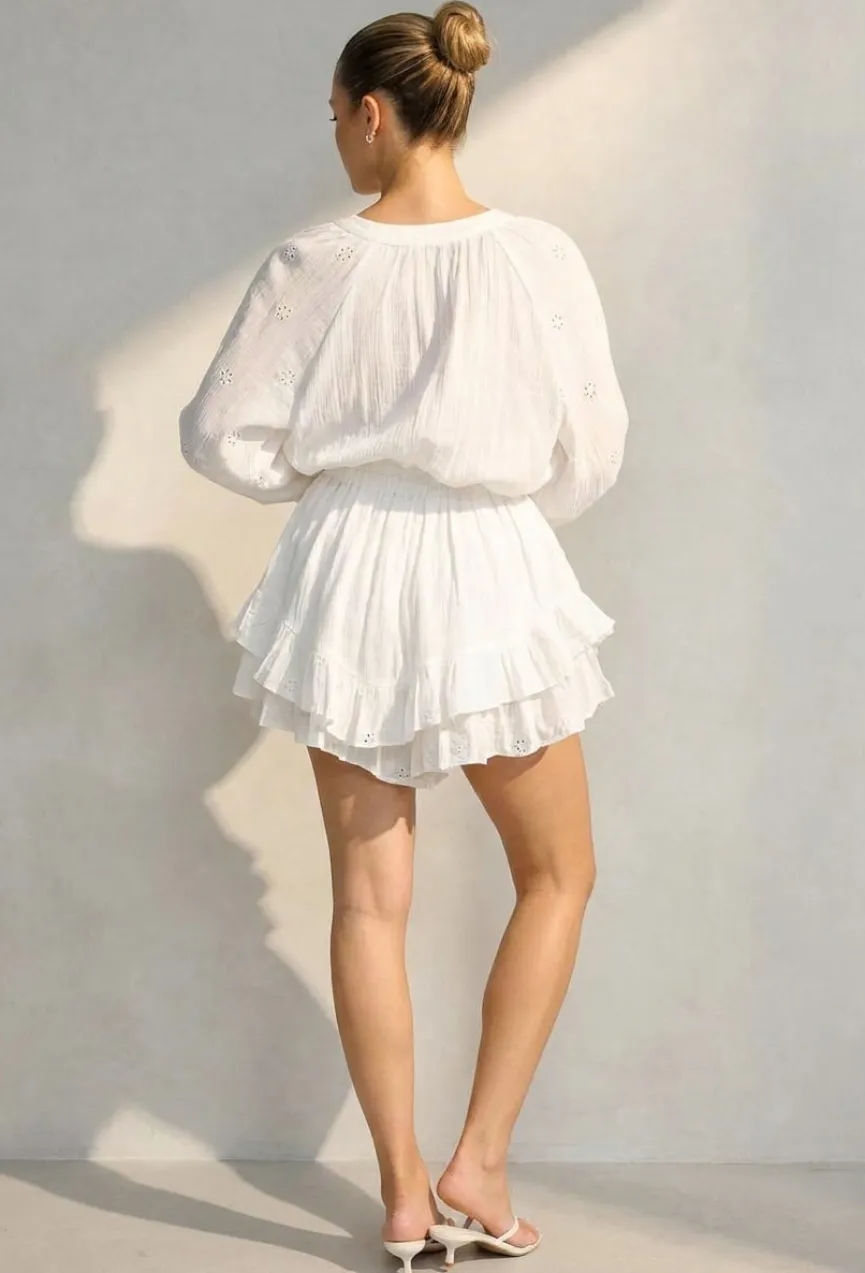 Witte Mousseline Playsuit met Broderie Details en Volants