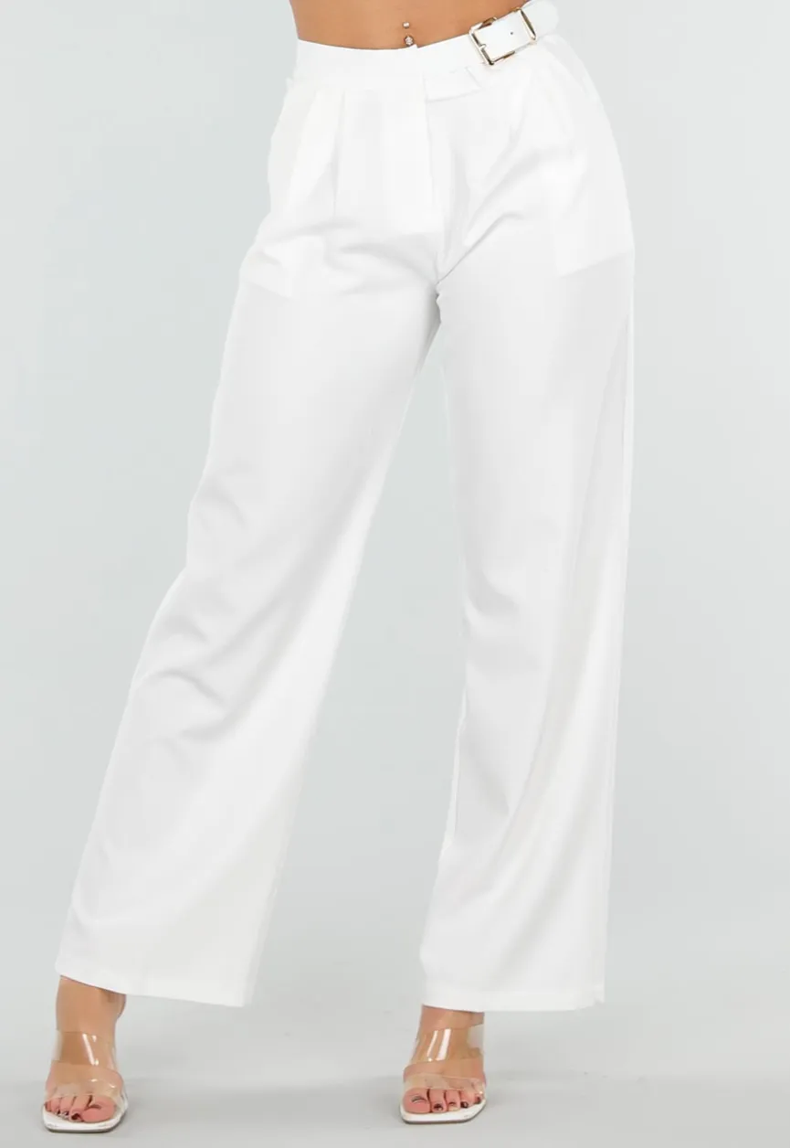 Witte Pantalon met Goudkleurige Gesp