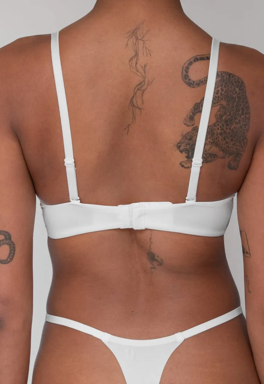 Witte Soft Cup BH met Beugels