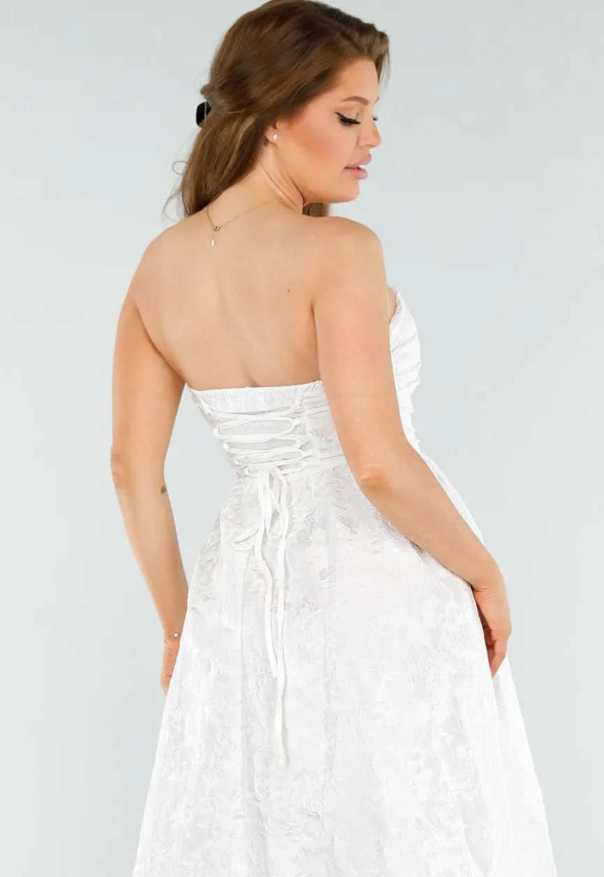 Witte Strapless Midi Jurk met Jacquardlook en Vetersluiting