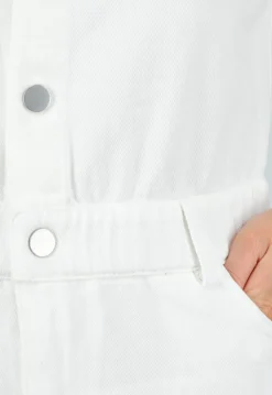Witte Stretch Denim Playsuit met Korte Mouwen en Steekzakken