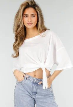 Witte Top met Knoopdetail en Korte Mouwen