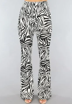 Witte Zebraprint Tall Flair Broek met Elastische Taille