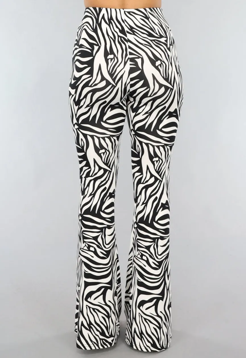 Witte Zebraprint Tall Flair Broek met Elastische Taille