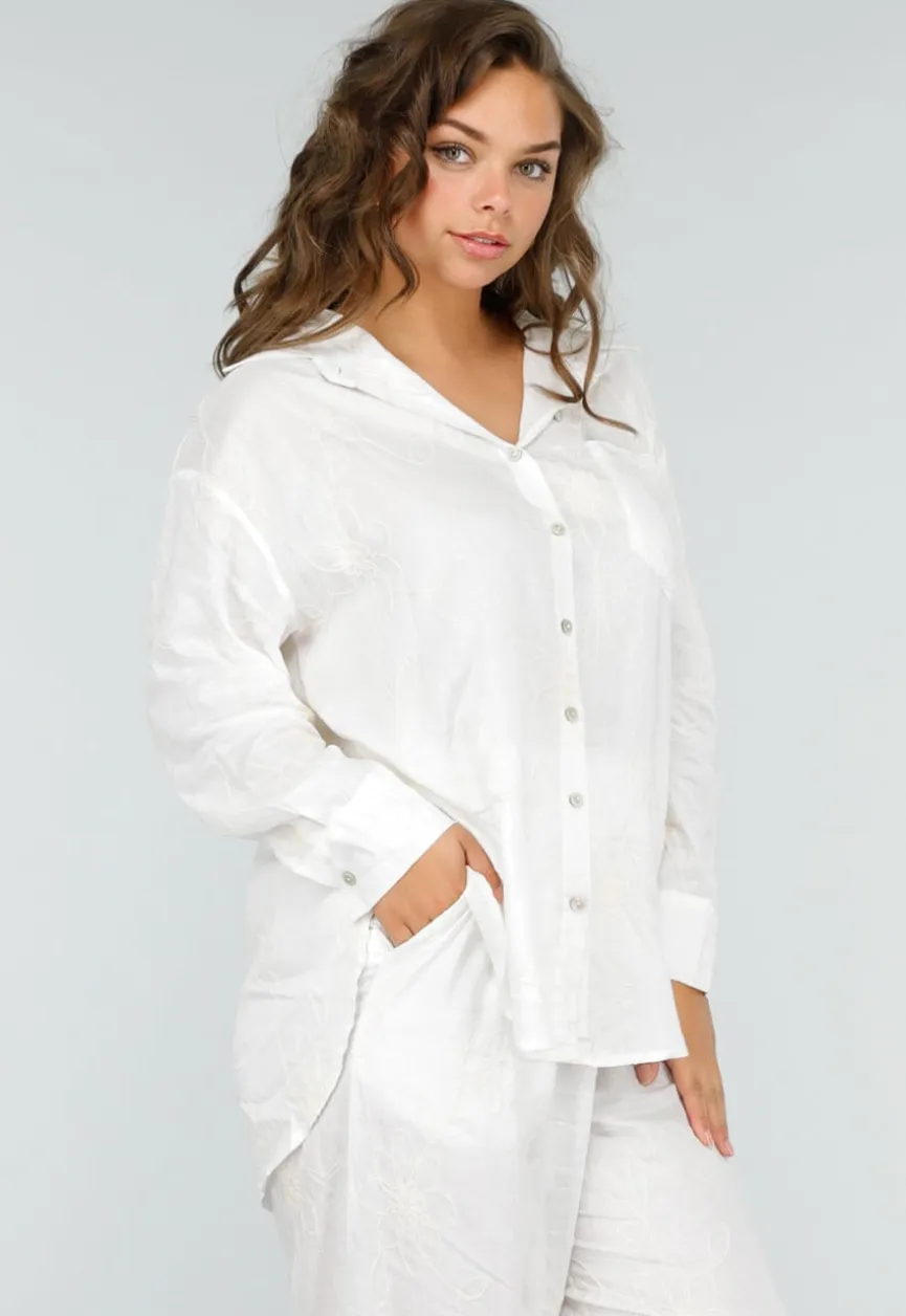 Wit Tweedelig Setje met Geborduurde Blouse en Broek