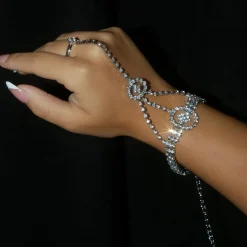 Zilveren Strass Handsieraad met Cutouts