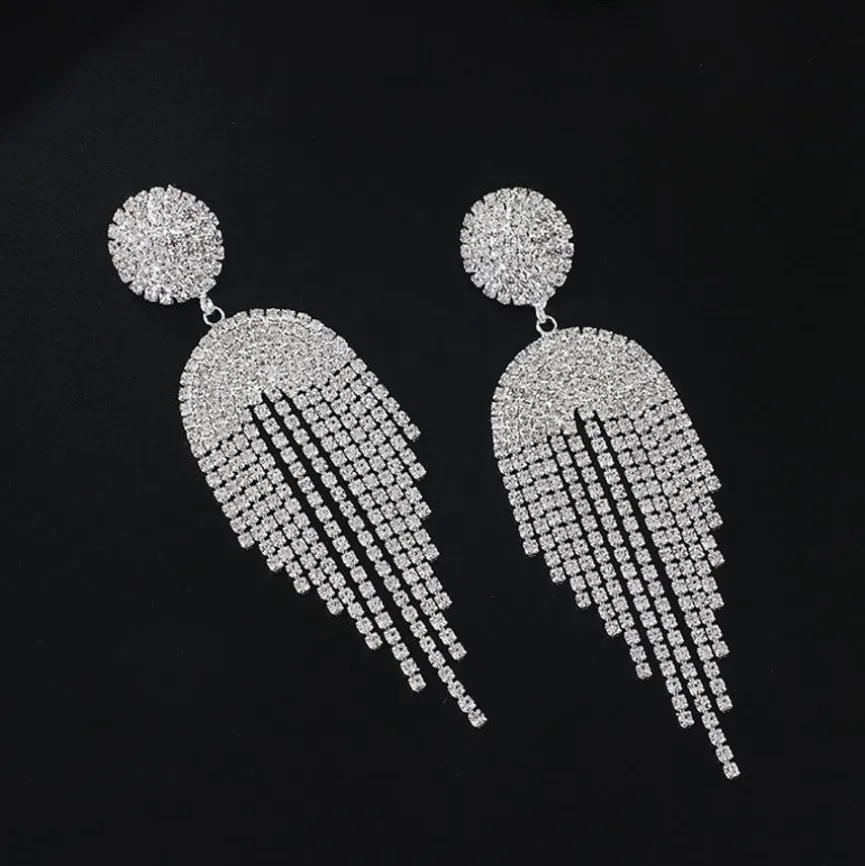 Zilverkleurige Oorhangers met Strass