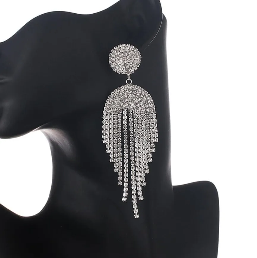 Zilverkleurige Oorhangers met Strass