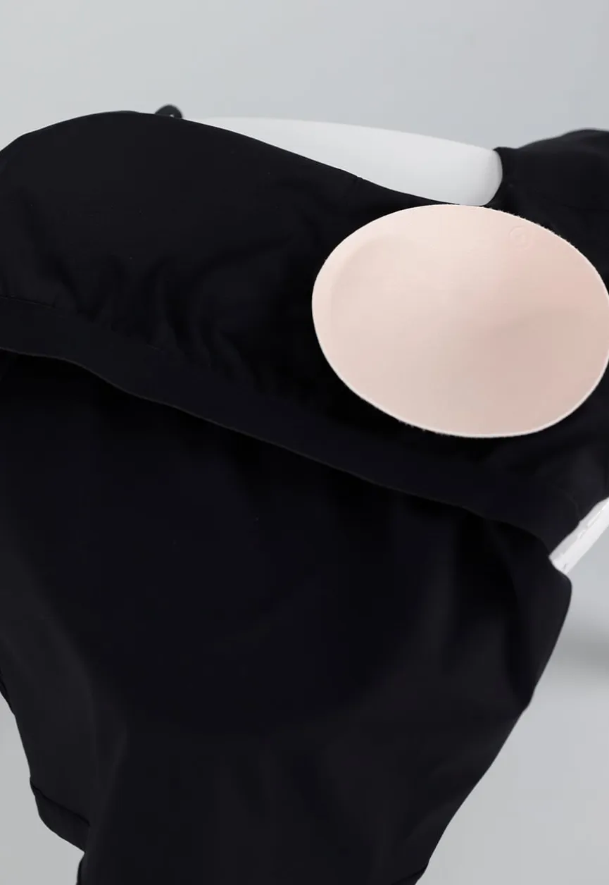 Zwarte Asymmetrische Top met Open Schouder en Push-Up Pads
