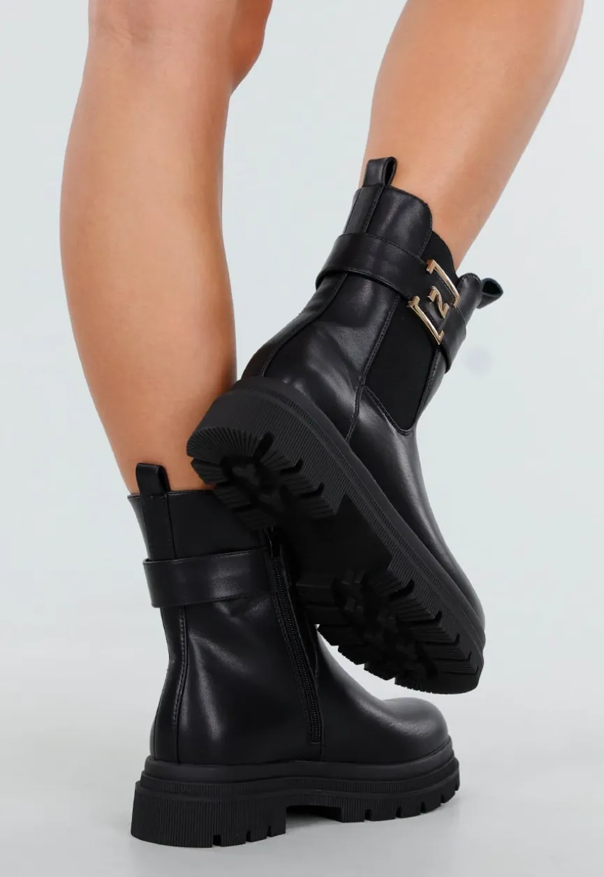 Zwarte Enkelboots met Chunky Zool Rits en Goudkleurige Gesp