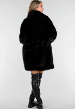 Zwarte Faux Fur Jas met Brede Kraag