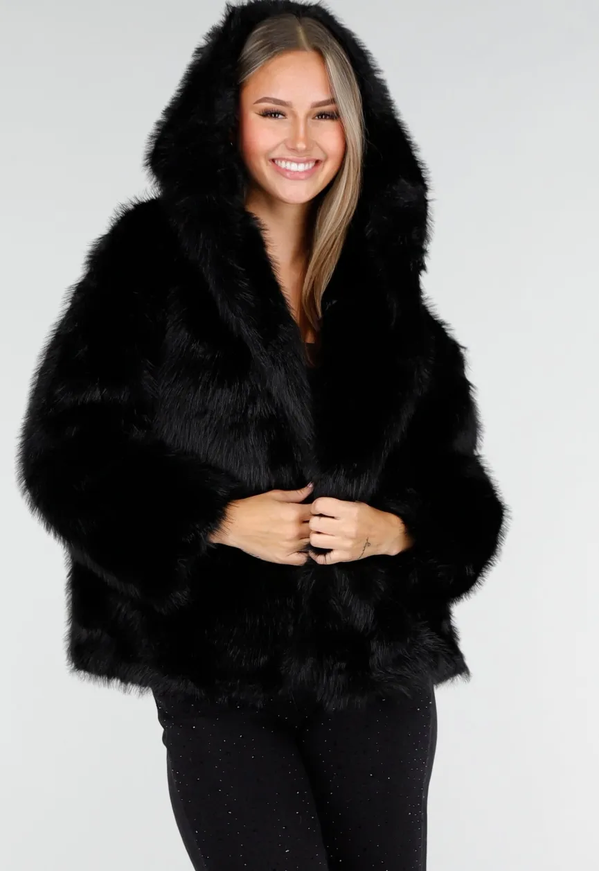 Zwarte Faux Fur Jas met Capuchon