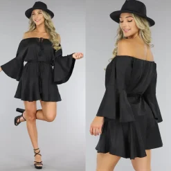 Zwarte Flowy Ibiza Style Off-Shoulder Playsuit