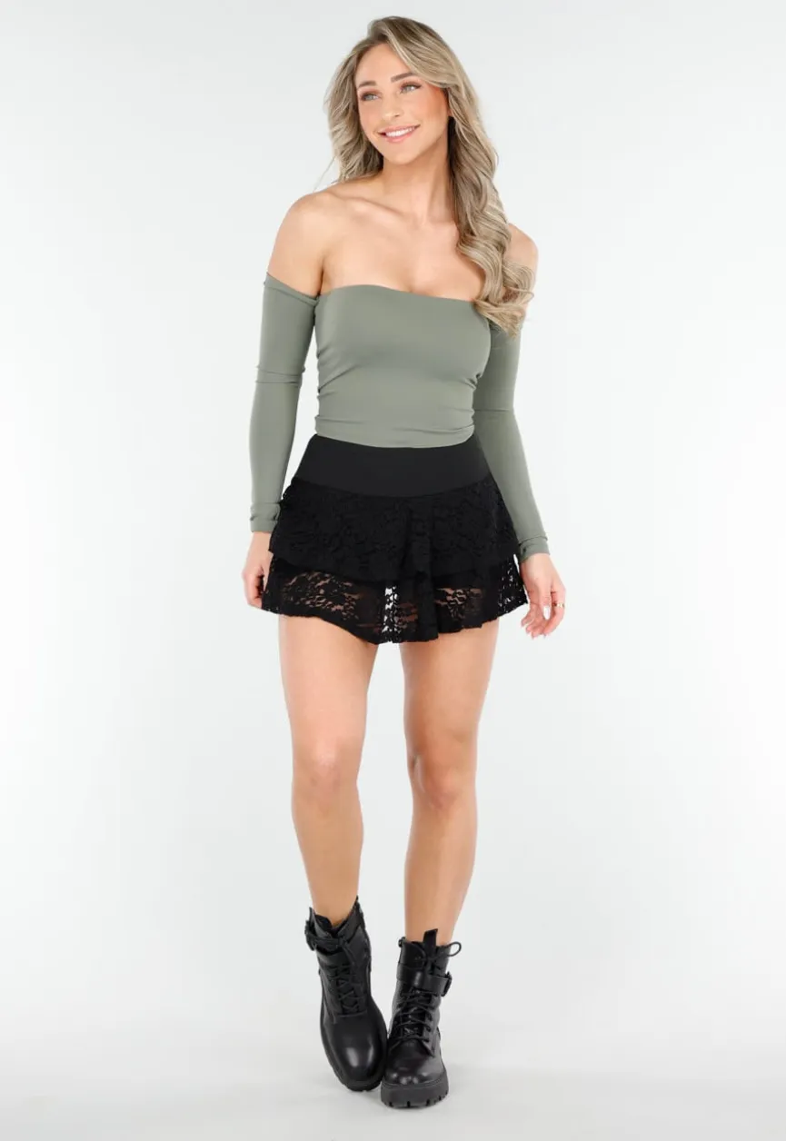 Zwarte Gelaagde Skort van Kant met Ruffles en Brede Tailleband