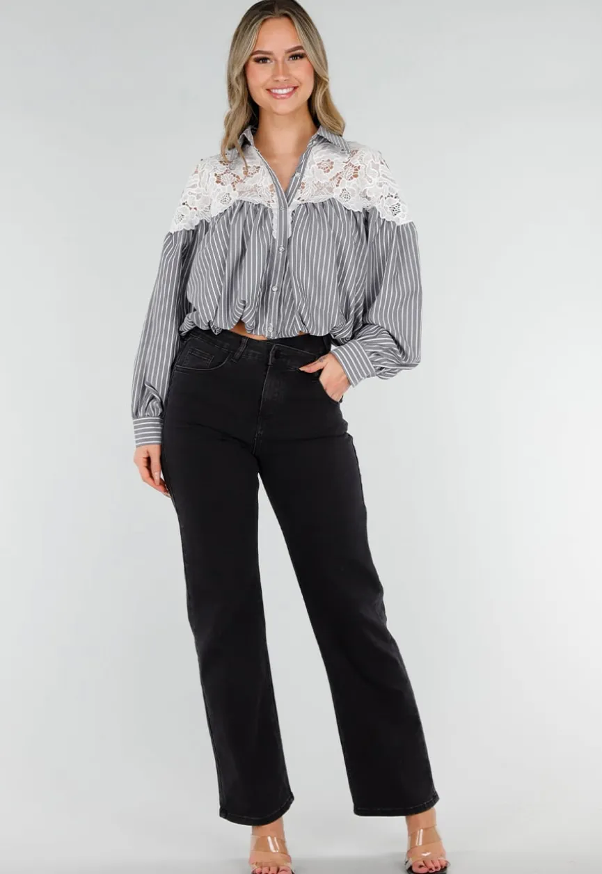 Zwarte Gestreepte Blouse met Kant en Strass Knopen