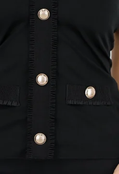 Zwarte Halter Top met Goudkleurige Knopen en Zakdetails in Stevige Stretchstof