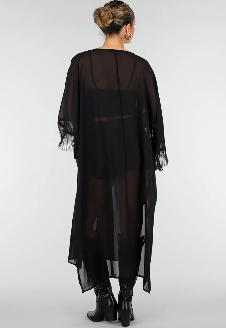 Zwarte Kimono met Halflange Mouwen en Franjes