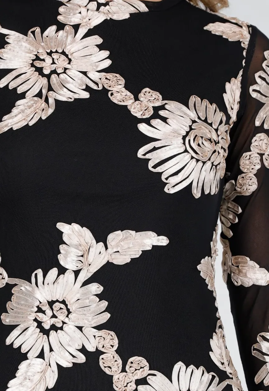 Zwarte Lange Jurk met Stretch en Beige Bloemenprint
