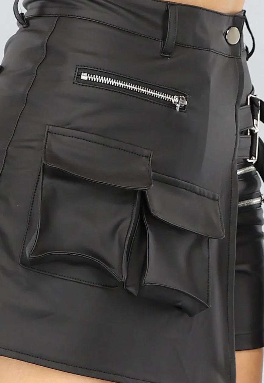 Zwarte Lederlook Cargo Skort met Overslag
