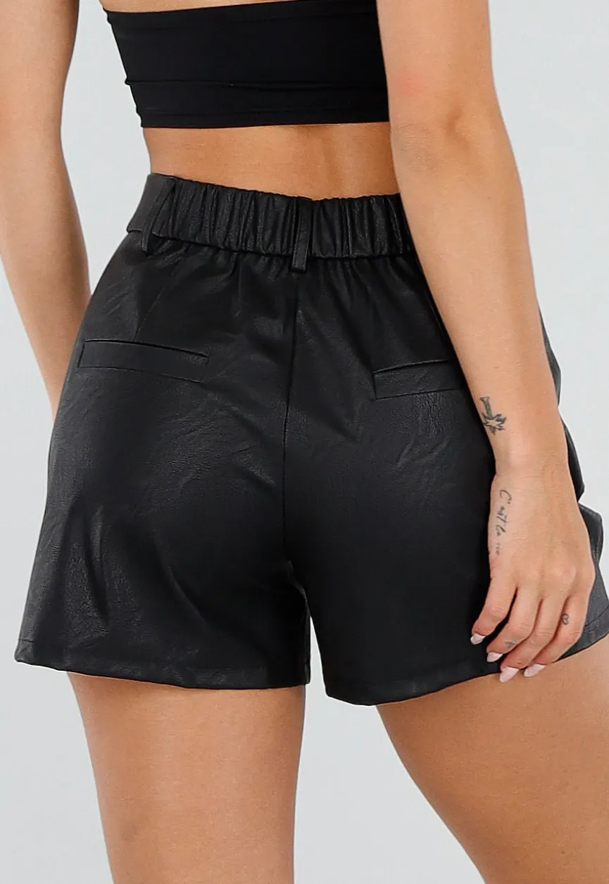 Zwarte Lederlook Shorts met Elastische Tailleband