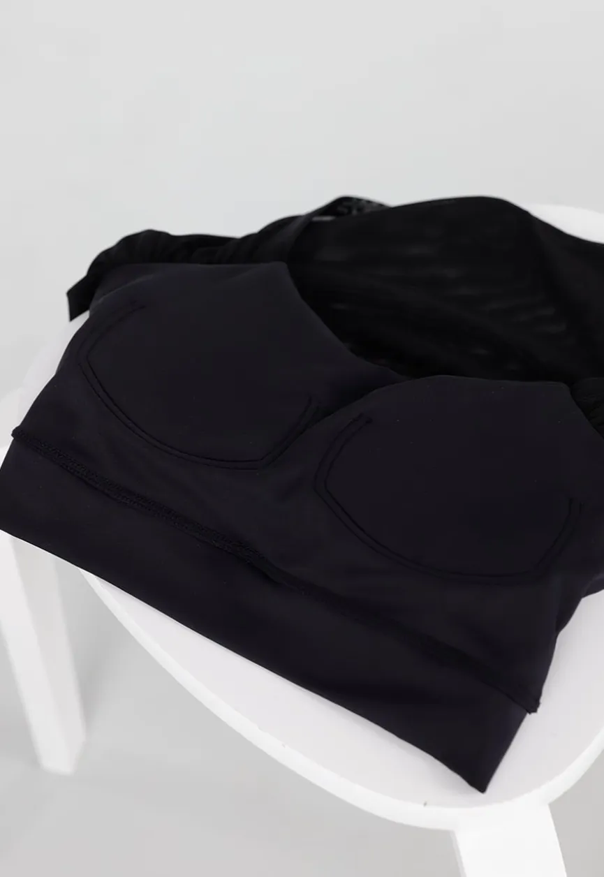 Zwarte Mesh Crop Top met Korte Mouwen en Pads