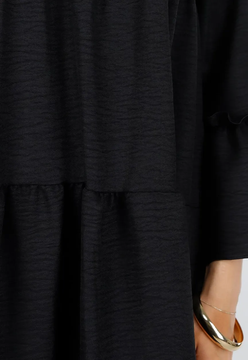 Zwarte Midi Jurk met V-Hals en Ruffle Details
