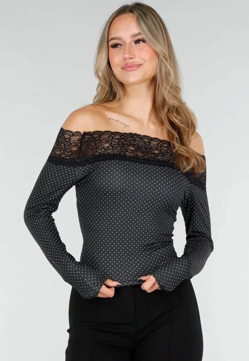 Zwarte Off Shoulder Stretch Top met Kant en Stippenprint