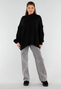 Zwarte Oversized Gebreide Trui met Colkraag en Kabelpatroon
