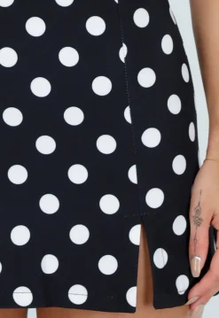 Zwarte Polkadot Skort met Split en Stretch