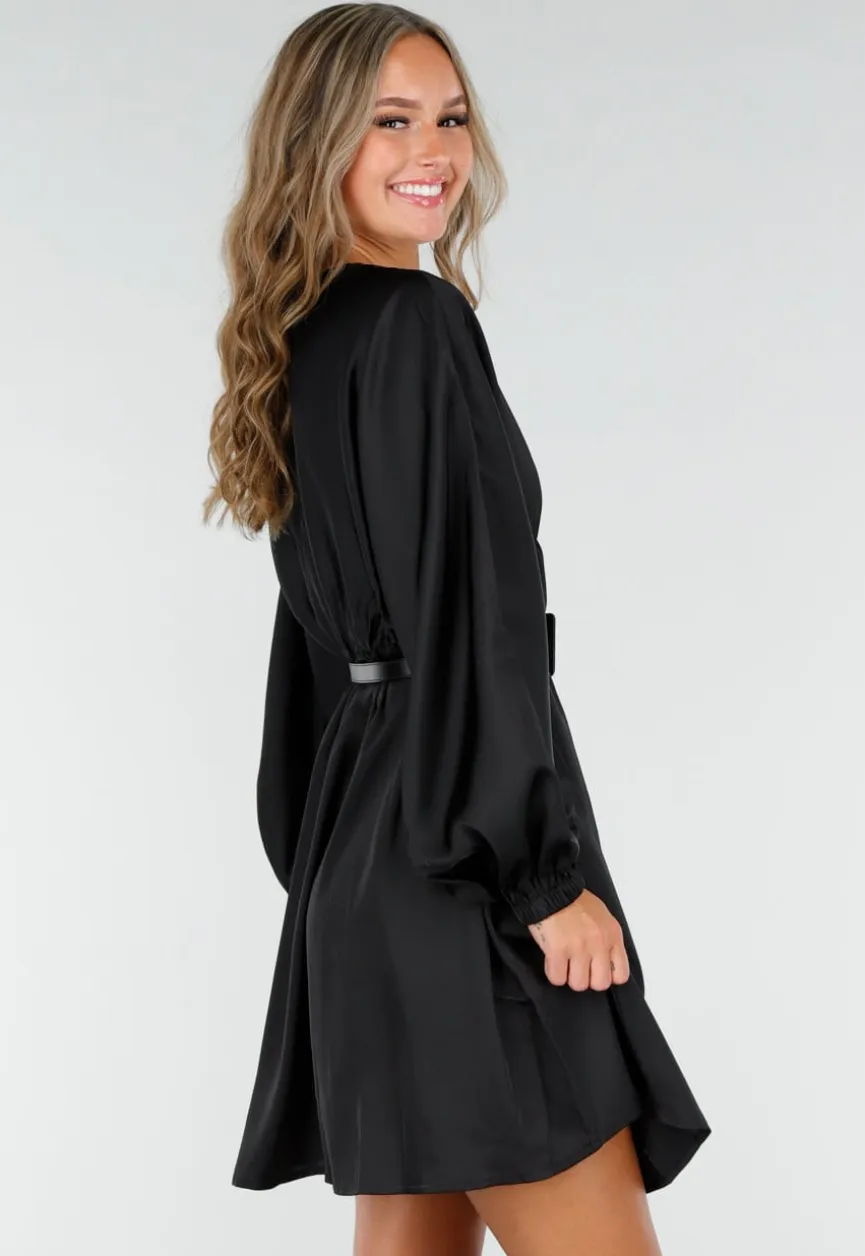 Zwarte Satijnen Longsleeve Skater Jurk