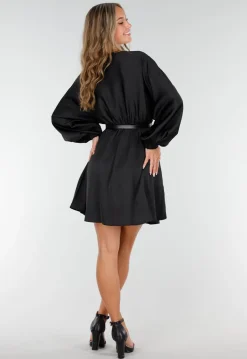 Zwarte Satijnen Longsleeve Skater Jurk