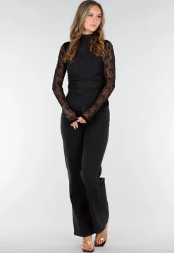 Zwarte See Through Kanten Top met Gedrappeerd Effect