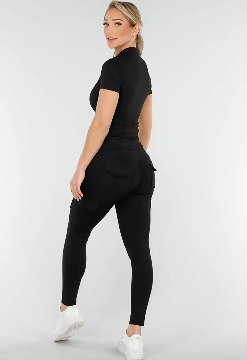 Zwarte Sportset met Cargozakken en Scrunch