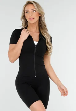 Zwarte Sportset met Korte Mouwen Jasje, High-Waist Short en Corrigerende Band