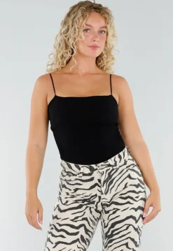 Zwarte Stretch Top met Pads en Spaghettibandjes