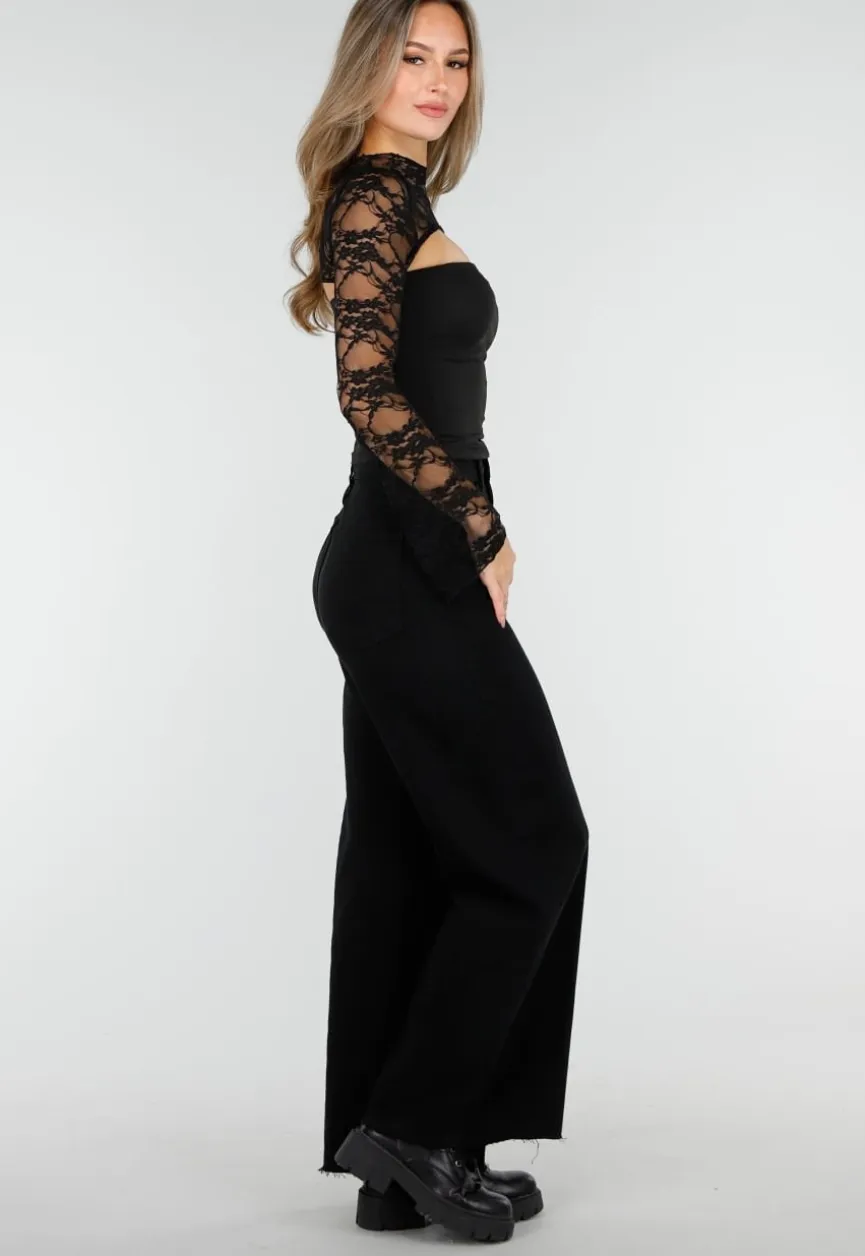 Zwarte Top met Kant, Stretch en Cut-Out Detail
