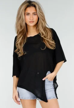 Zwarte Top met Knoopdetail en Korte Mouwen