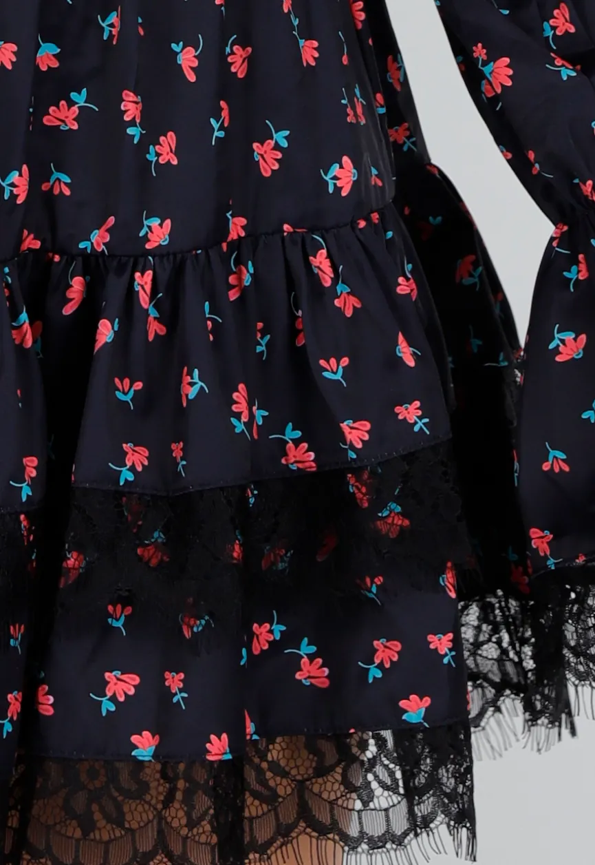 Zwarte Tweedelige Set met Bloemenprint, Kant en Pofmouwen