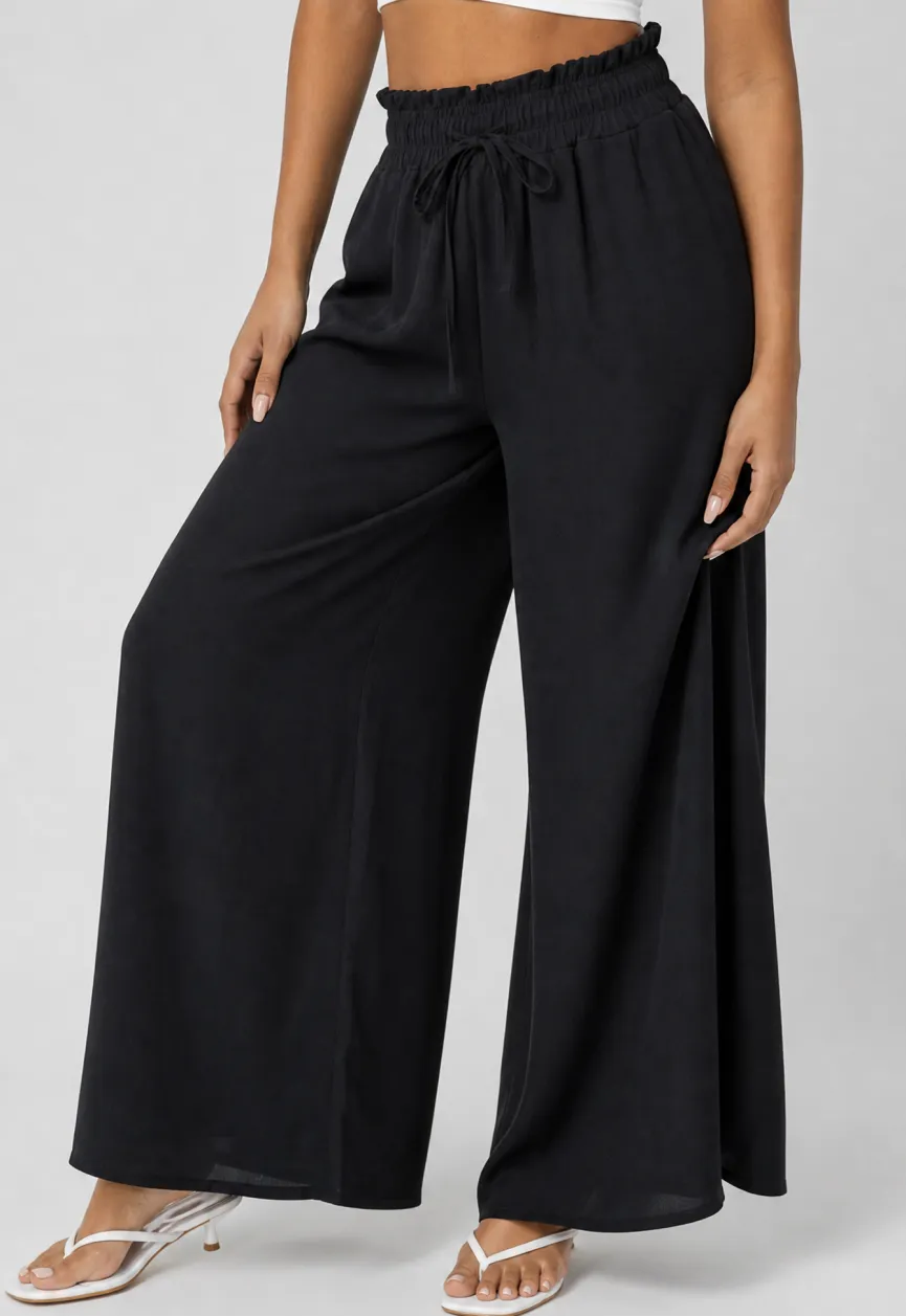 Zwarte Wide Leg Broek met Smock Taille en Strikkoord