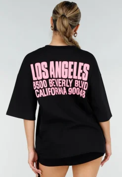 Zwart Oversized T-shirt met Roze Tekst en Korte Mouwen