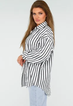 Zwart-Wit Gestreepte Blouse met Knoopsluiting, Kraag en Glittersteentjes